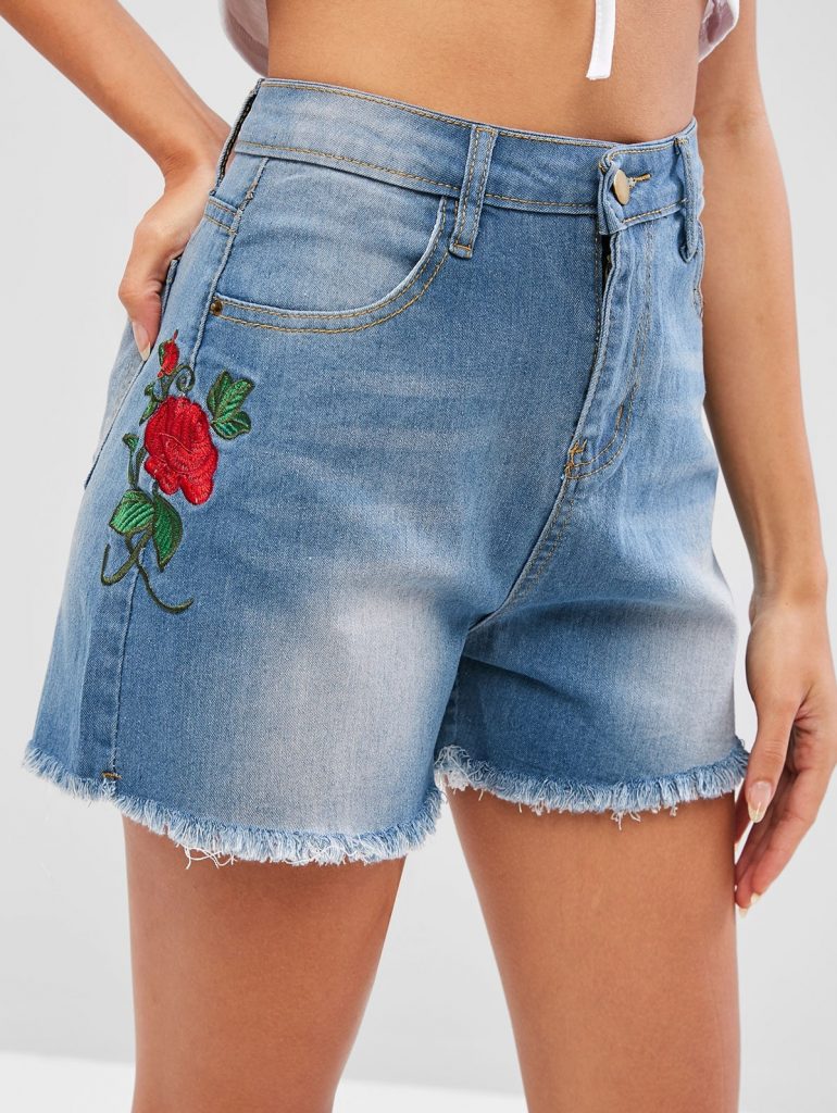 Flower Embroidered Cuff Off Shorts - Denim Blue M