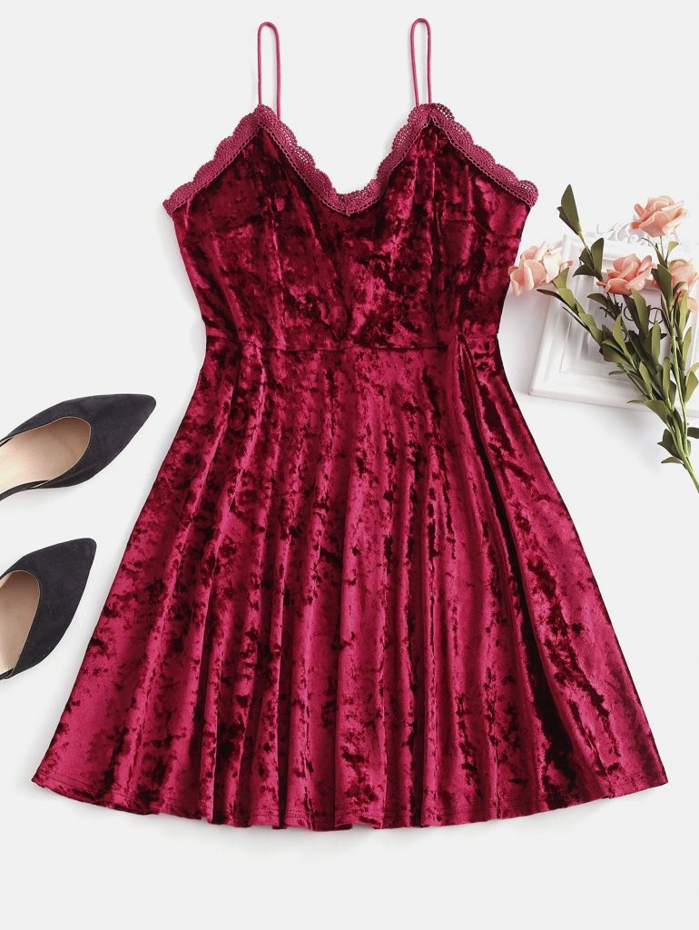 ZAFUL Crochet Panel Scalloped Velvet Dress - Red Wine S